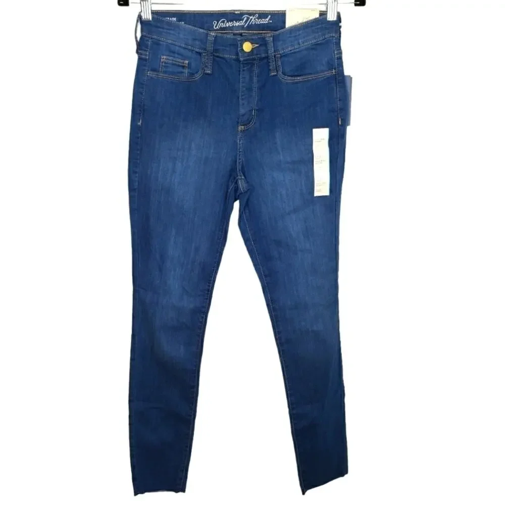 Universal Threads High Rise Skinny 26 Waist Regular
